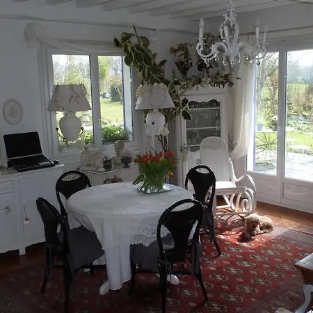 Bed & Breakfast Le Jardin De Marie-jeanne 3*