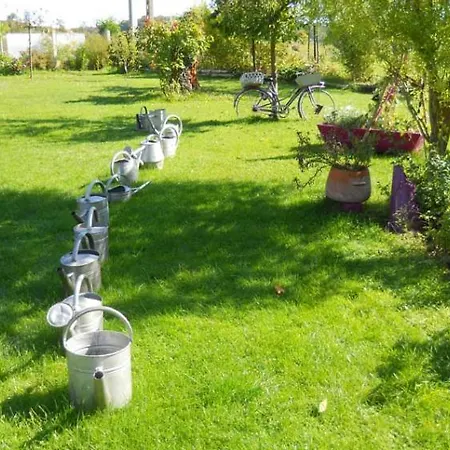 Le Jardin De Marie-jeanne Bed & Breakfast Achy
