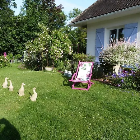 Le Jardin De Marie-jeanne Bed & Breakfast